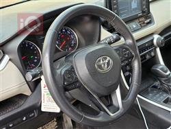 تۆیۆتا ڕاڤ 4